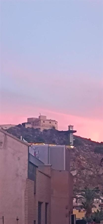 Mawilec, Centre, Plage, Port, Garage Apartment